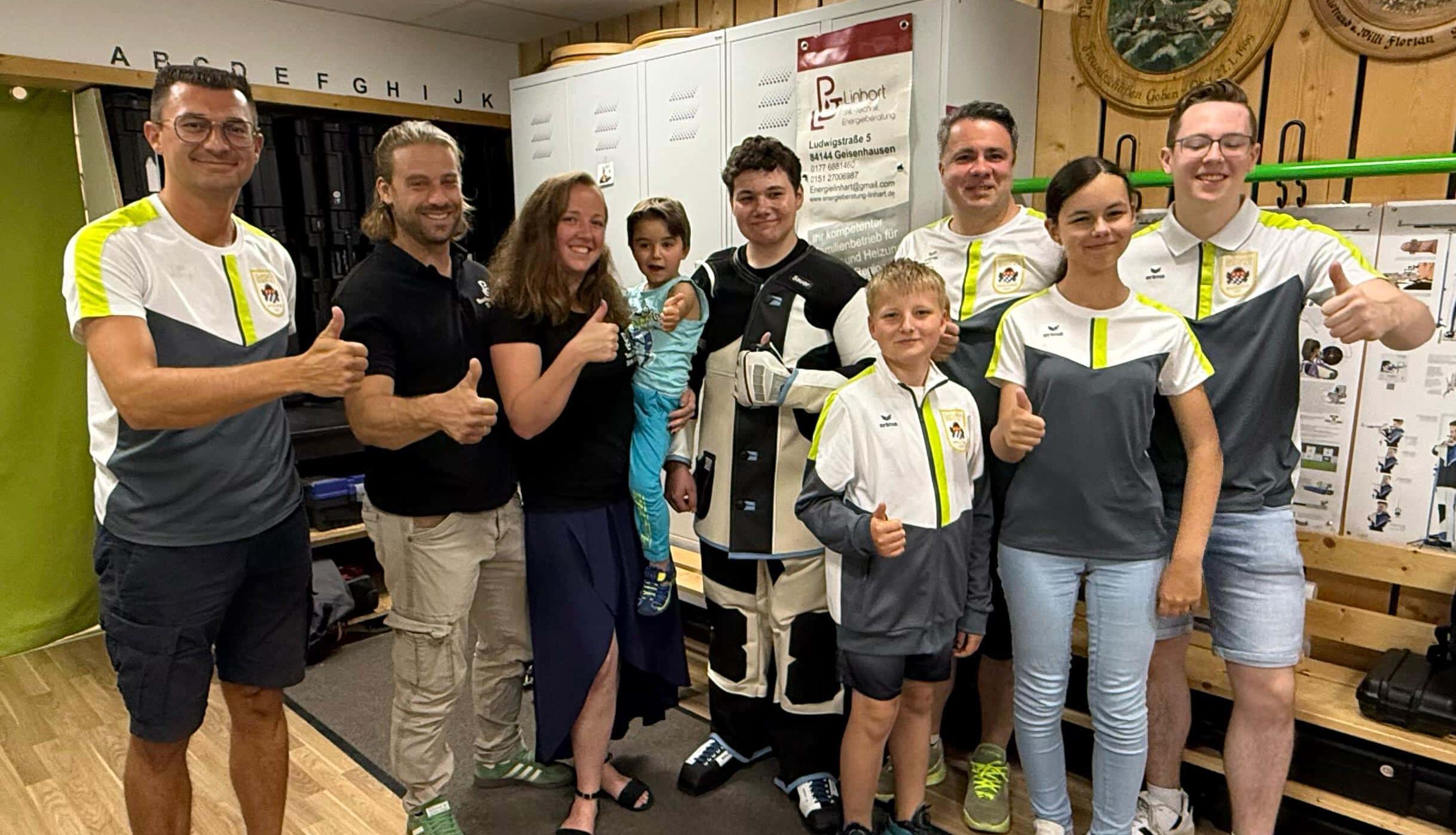 Neue Spinde für die Schützenjugend dank großzügiger Spende